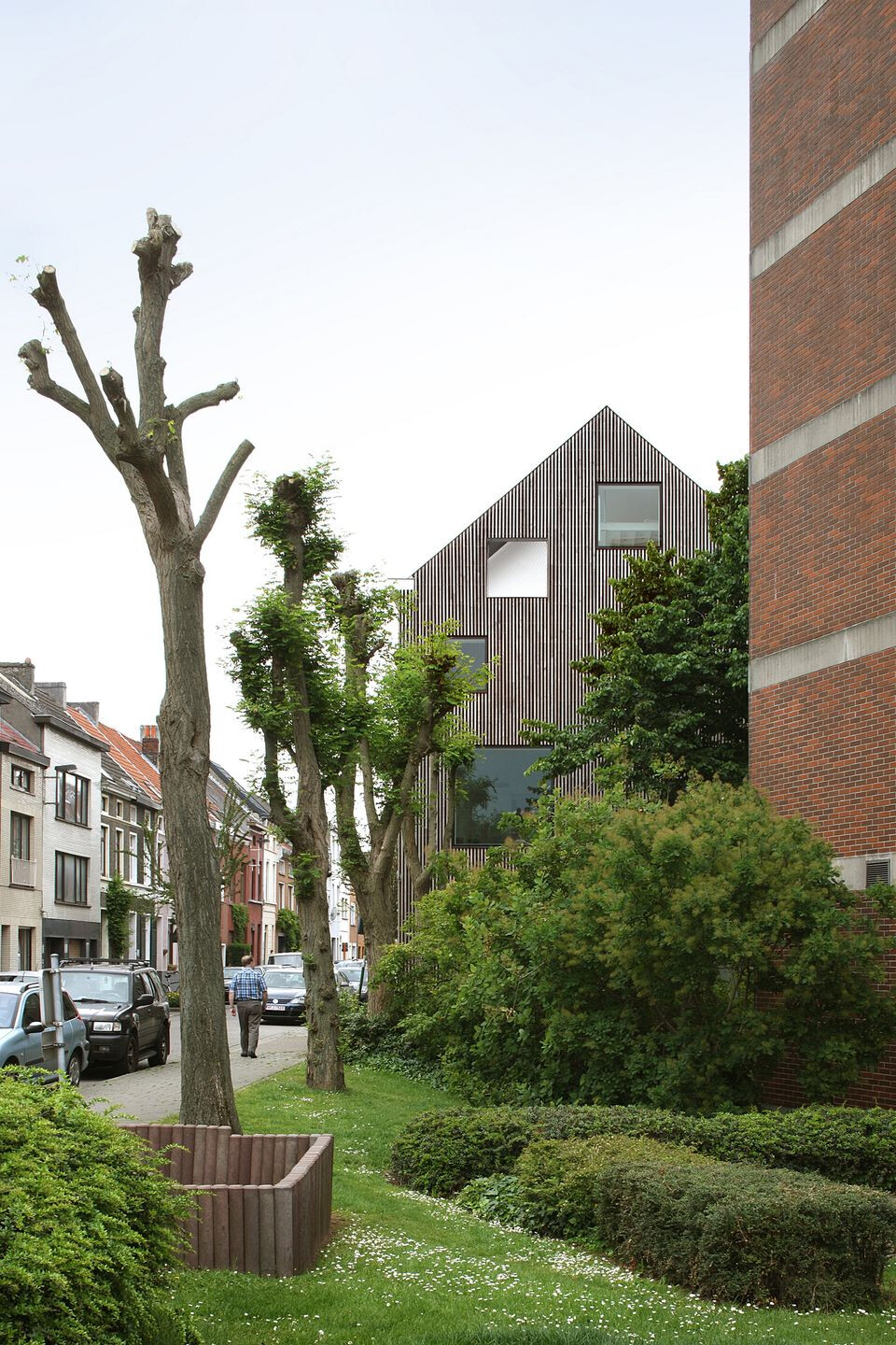 比利时特色小镇个性住宅改造-17