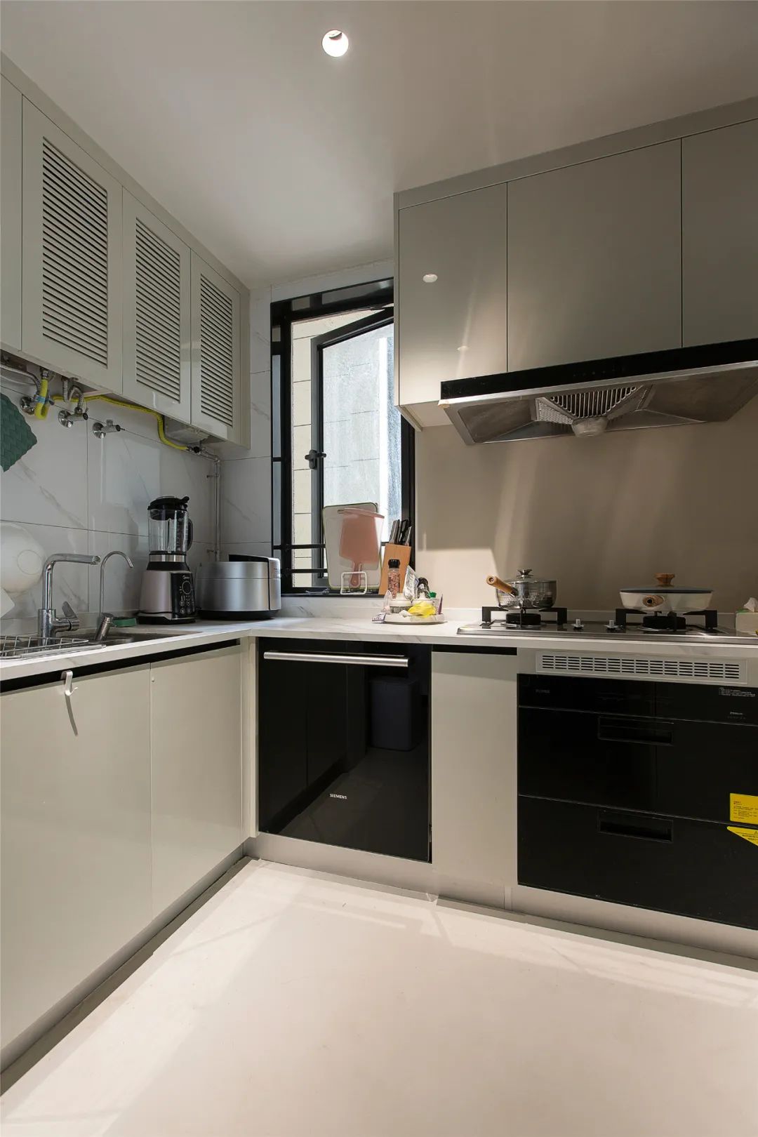 90㎡开放式空间的艺术探索-13