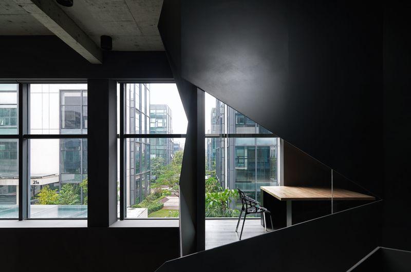 "RUIKE企業總部空間設計 | 原始與現代的完美交融"-13