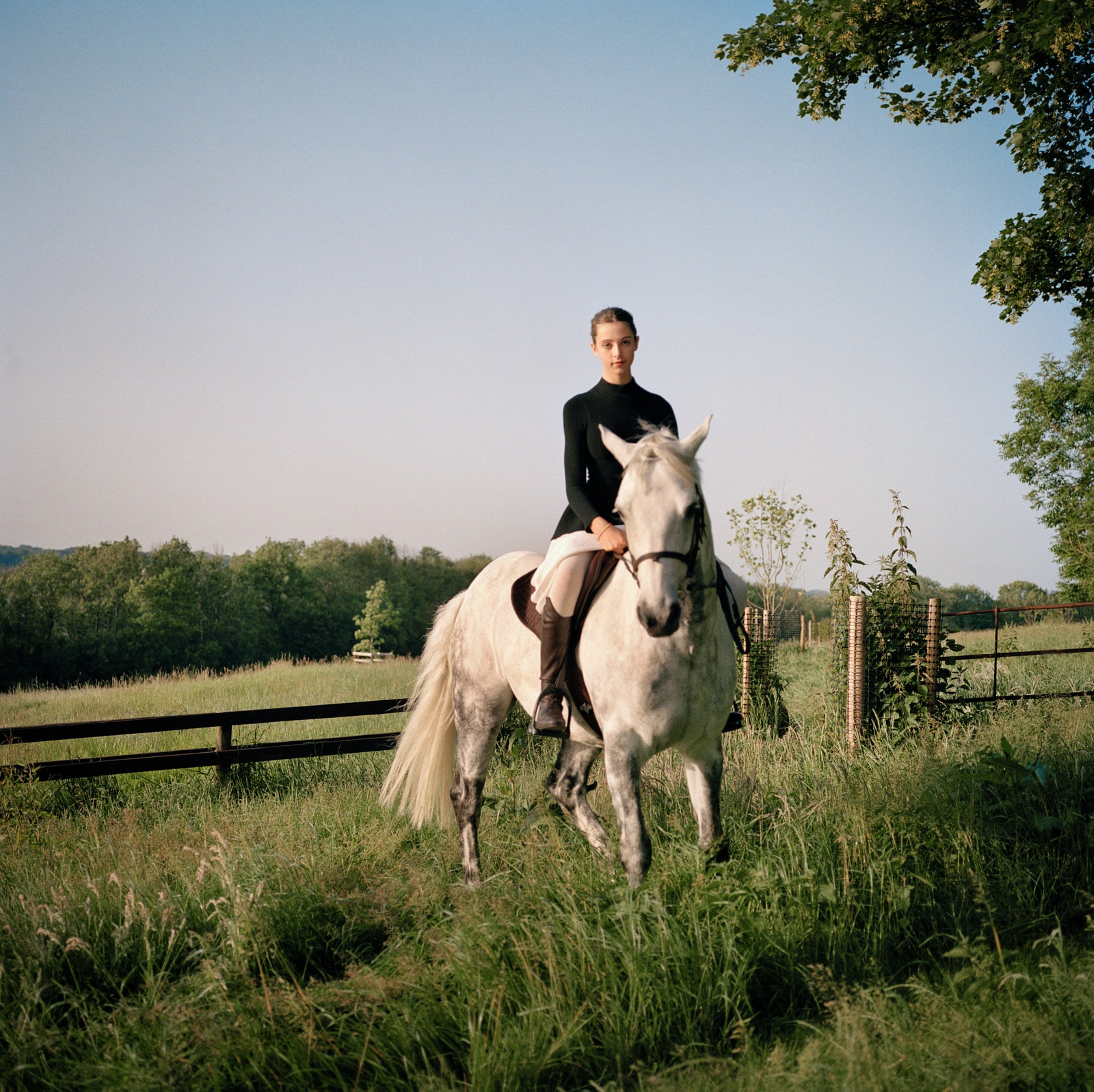 How Miranda Brooks & Bastien Halard Created One Of The Most Beautiful Homes In The Cotswolds | British Vogue-10