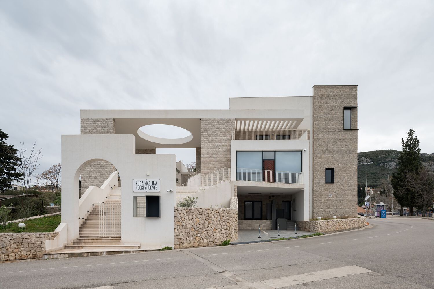 House of Olives by ARHINGinženjering-31