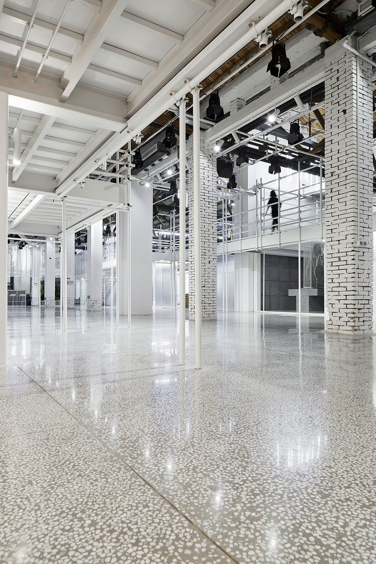 UOOYAA的新总部 | X&Collective-21