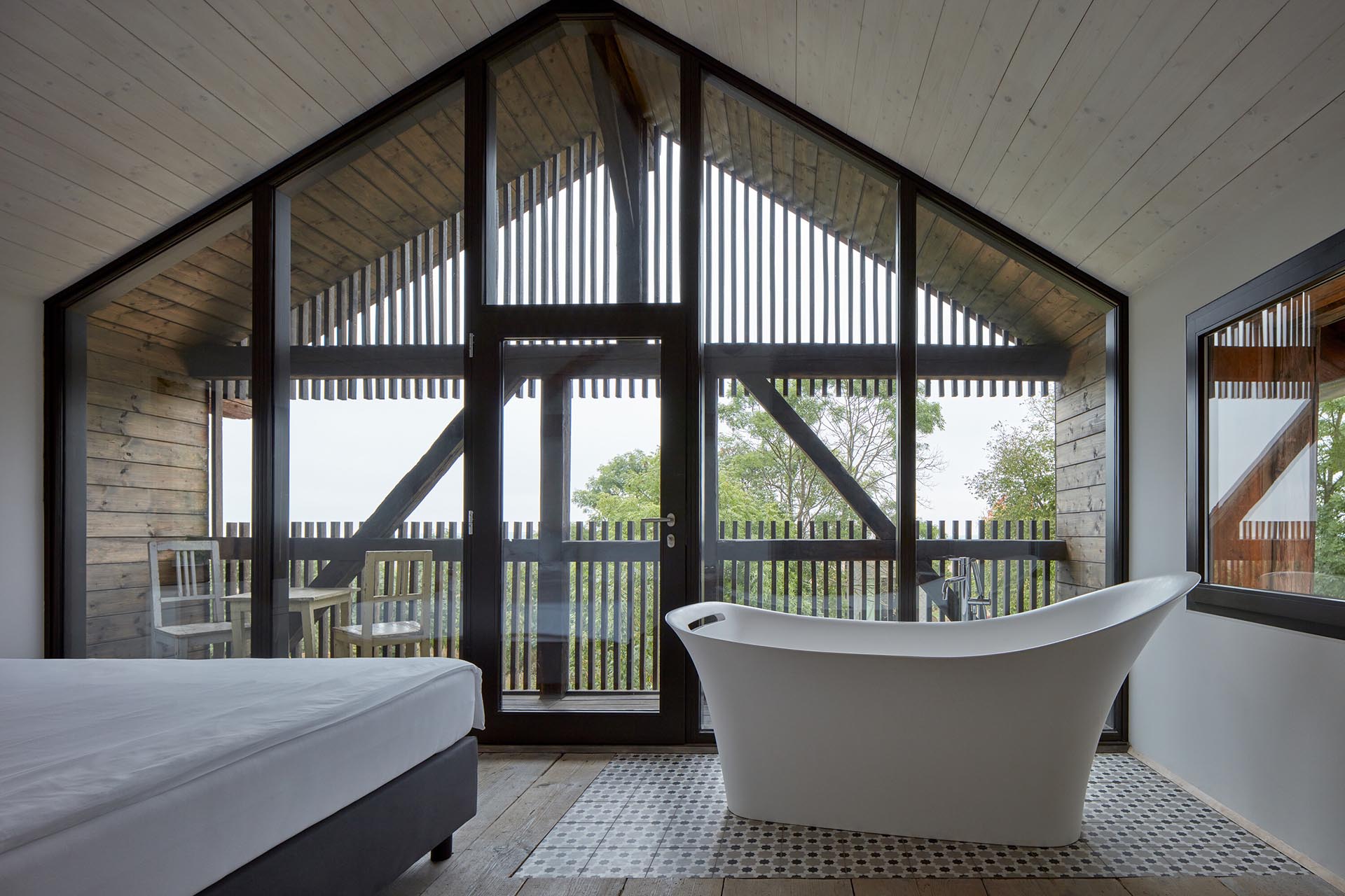 捷克某陶瓷厂改造酒店项目-15