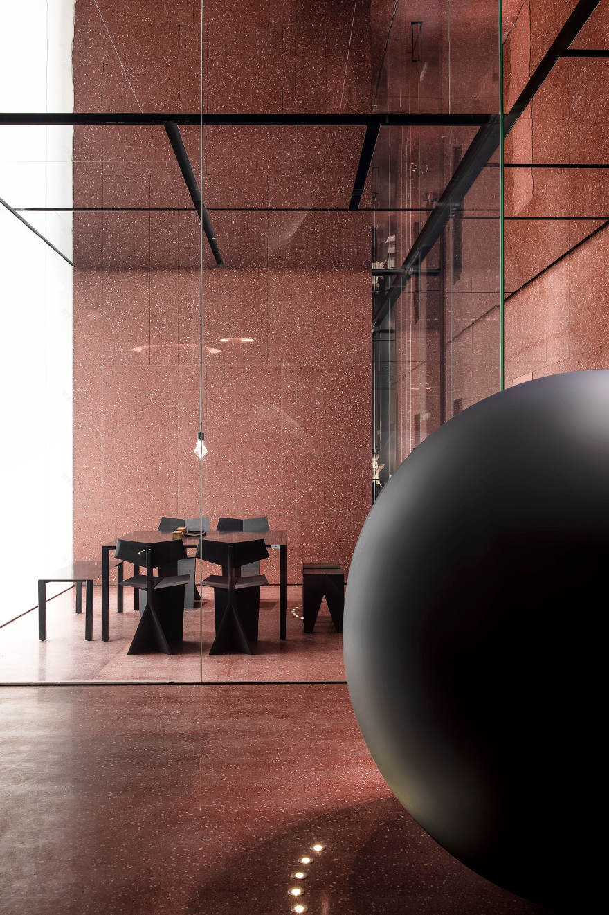 牛顿与月亮 Newton and the Moon-59