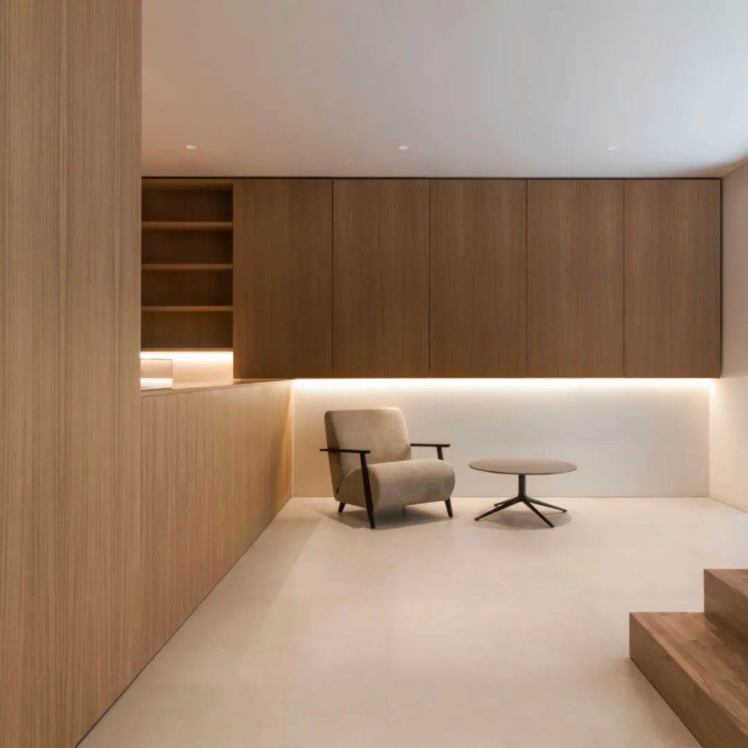 自然采光的公证办公室改造丨西班牙-0