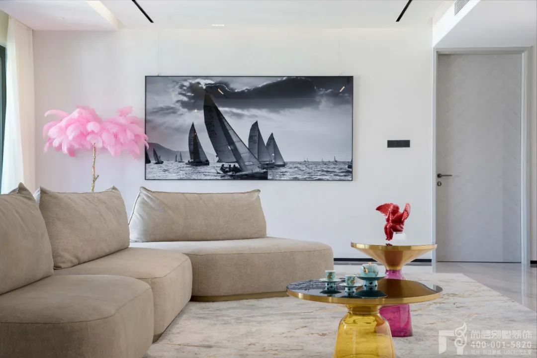 以“自然,水,帆”为主题的现代简约别墅设计丨中国杭州丨尚层别墅装饰-12