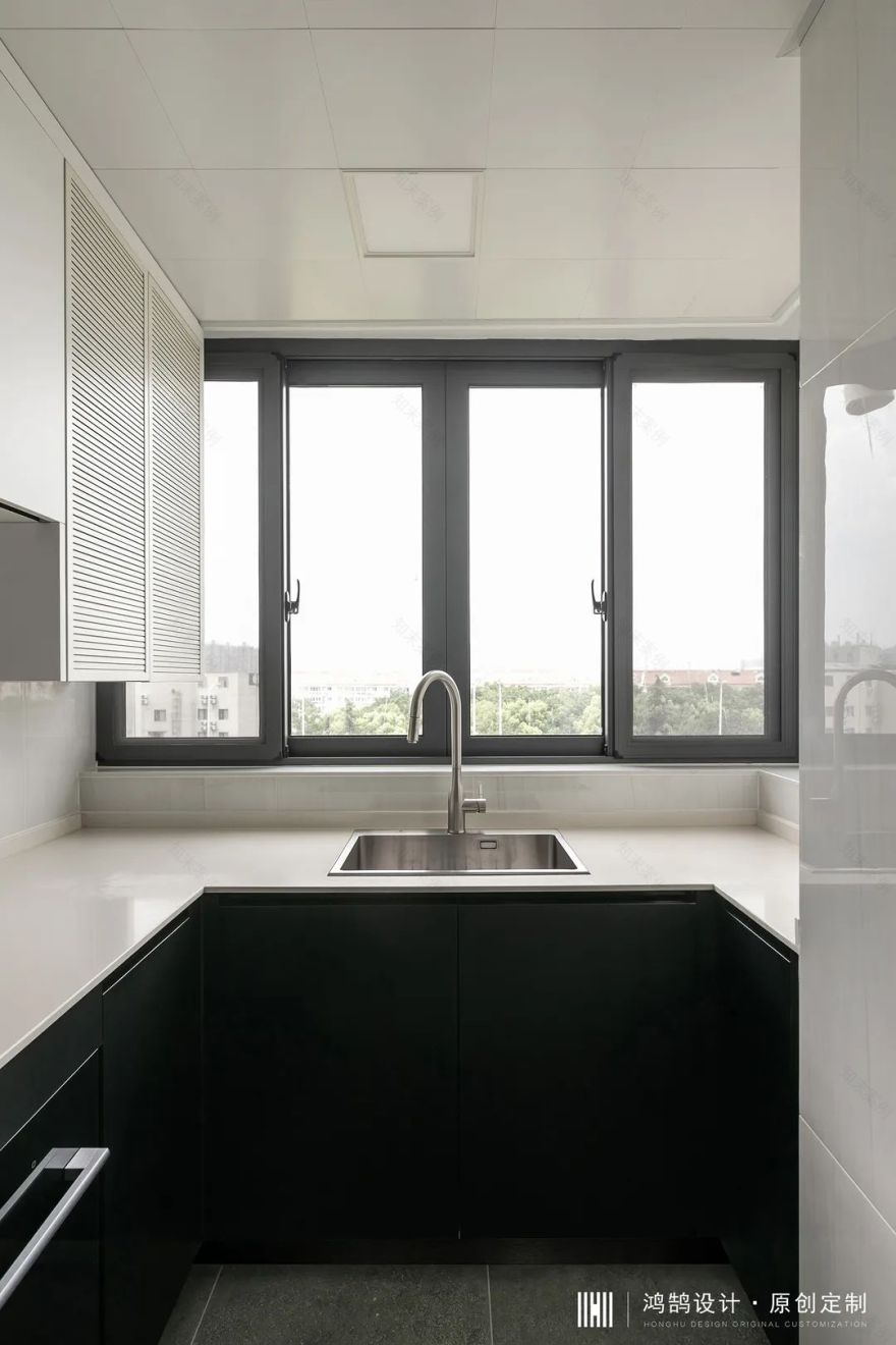 97㎡现代风,潮玩手办与书香之气融合出一个有爱的家-40