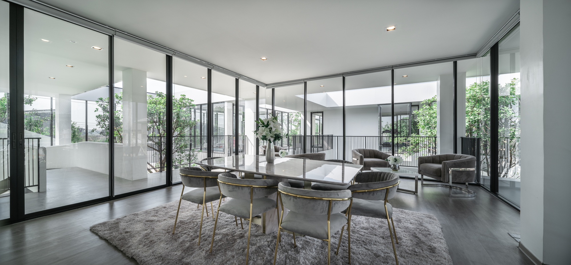 AP Grand Pleno Phahol Ransit Club House / ForX Design Studio-37