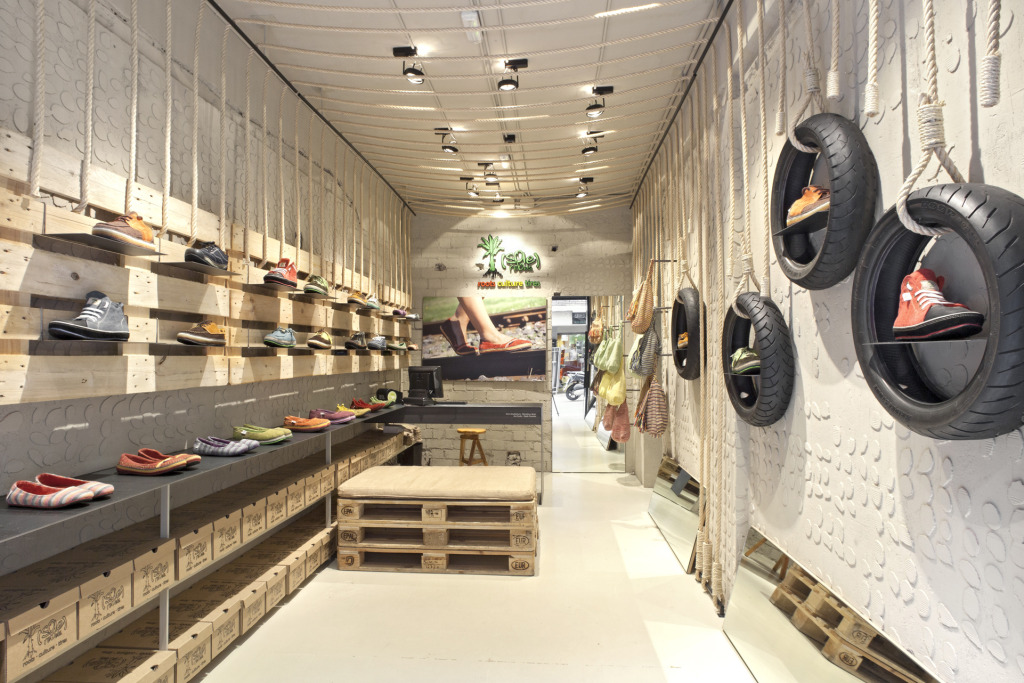 Solerebels Shoe Store Dom Arquitectura-5