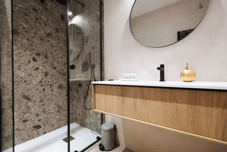 自然色彩的西班牙小复式 | 安静与品质的完美结合-19