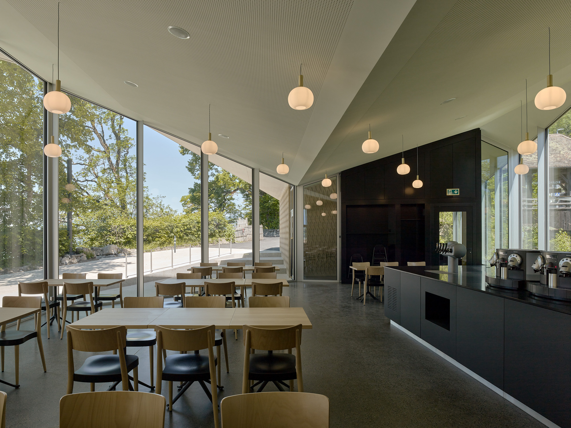 Jardin Anglais Cafe Pavilion / Dreier Frenzel Architecture + Communication-11