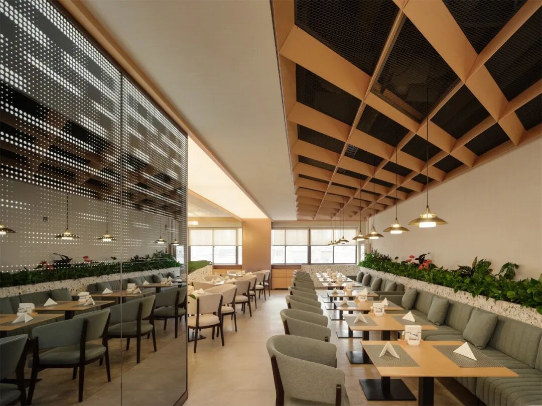 鹏欣(南京)水游城洲际假日酒店FEAST餐厅丨中国南京丨COLORFULL昱景设计-27