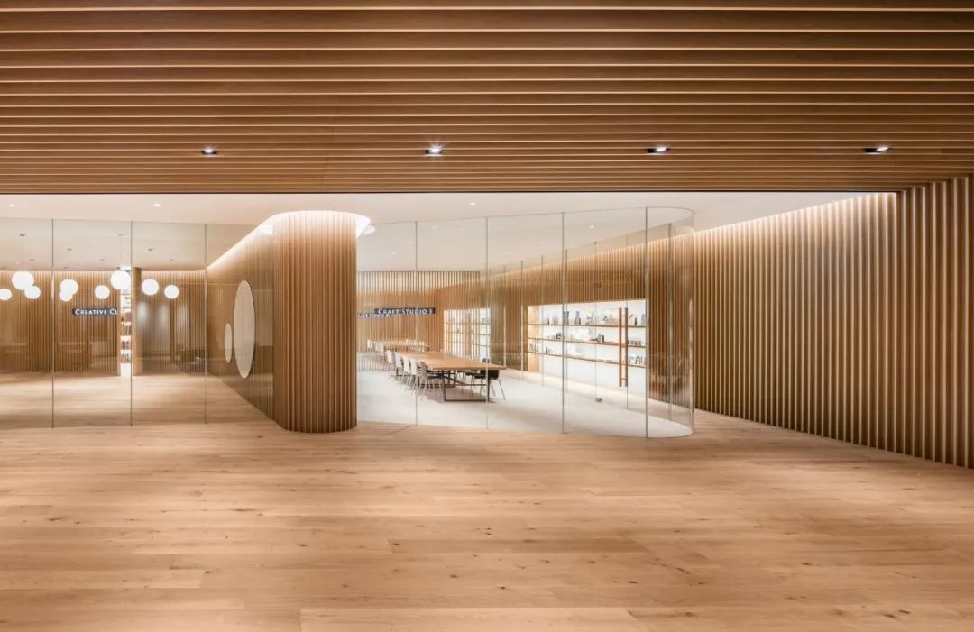 韩国 WGNB 设计公司打造“年度工作室”-92