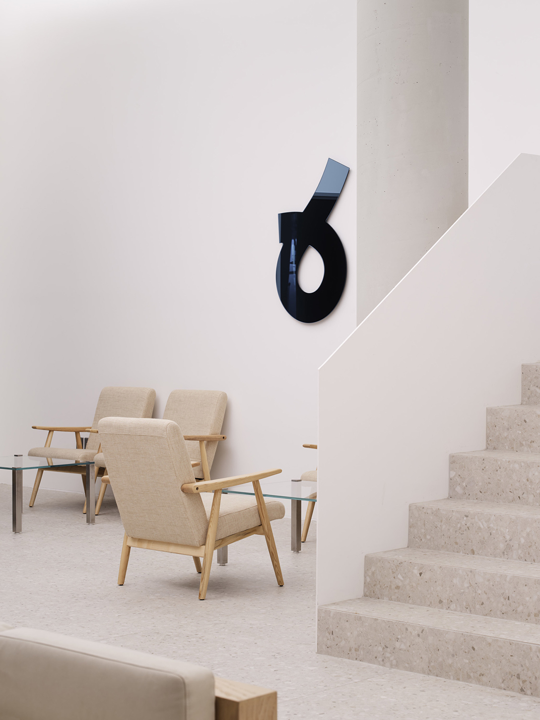 简洁风咖啡店面包店空间SINKI HAERO，韩国 | Designed by designby83 - 面包店 - 餐厅LOGO-VI空间设计-全球餐饮研究所-24