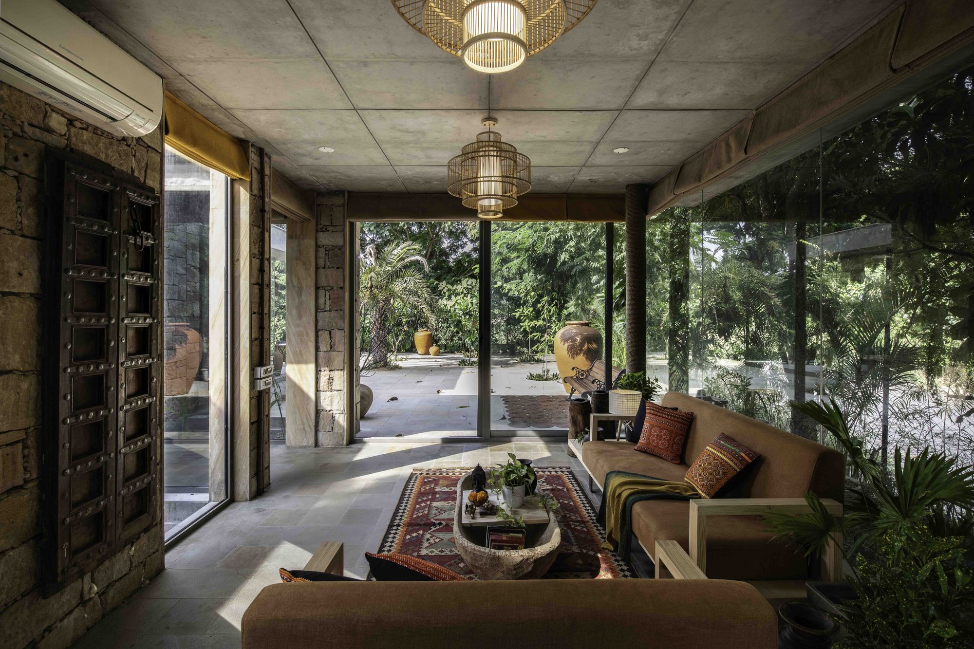 石头屋丨印度丨The Grid Architects-17