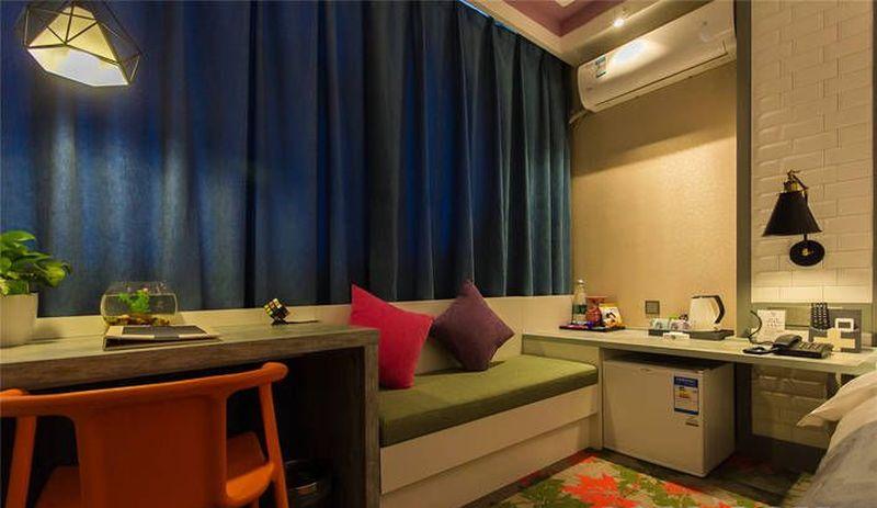 郑州青枫白露时尚精品酒店-18