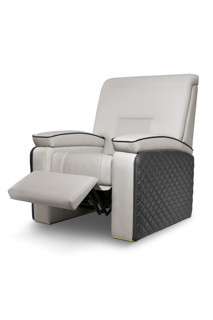 Interior Design Reads: Opulent Living in the UK!-28