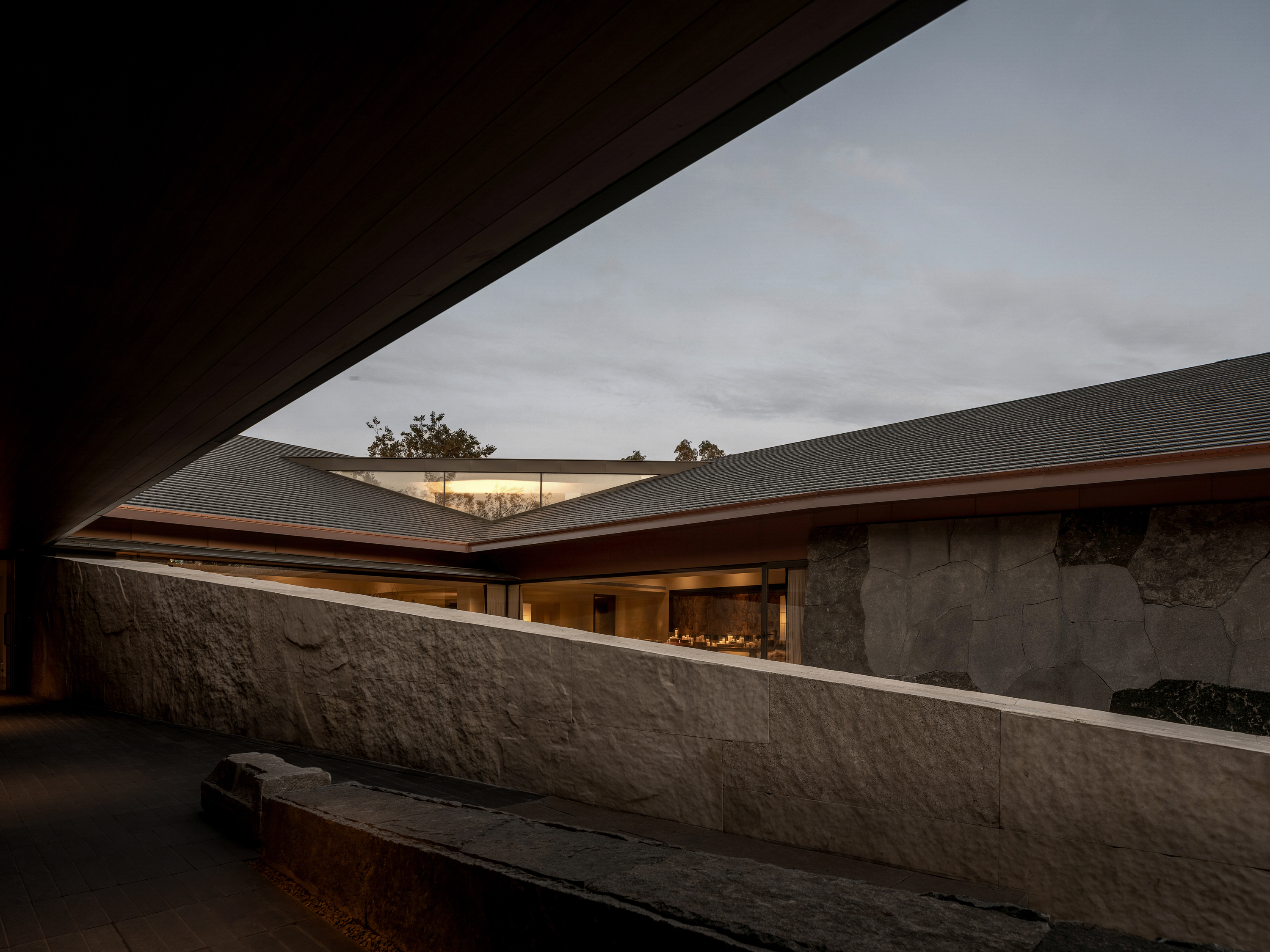 大同既下山 · SUNYATA酒店丨中国大同丨建筑goa大象设计等-25