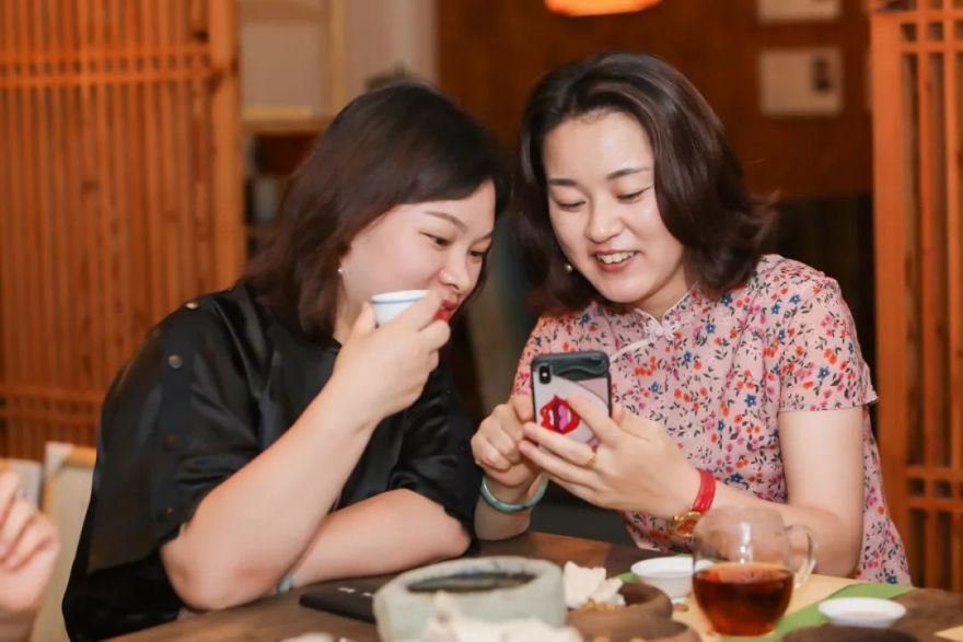 女性设计师的创意聚会,展现独特魅力-41