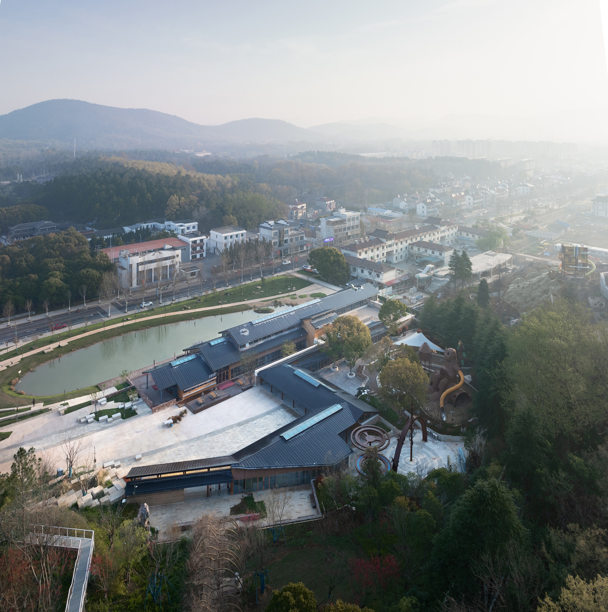 唐山猿人洞景区附属设施丨中国南京丨AESEU建筑科技与艺术工作室-45