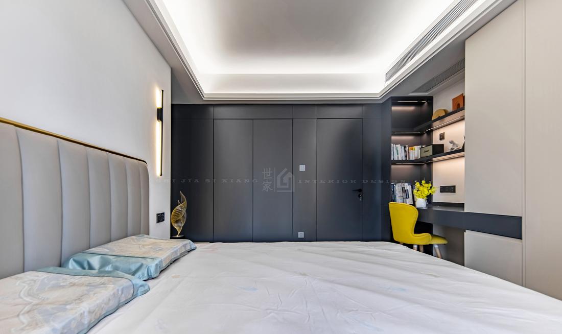 现代轻奢四居室装修设计-48