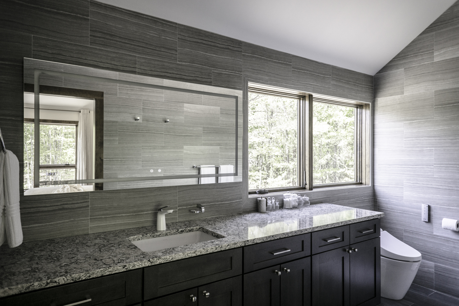 美国杉树与石小屋-17