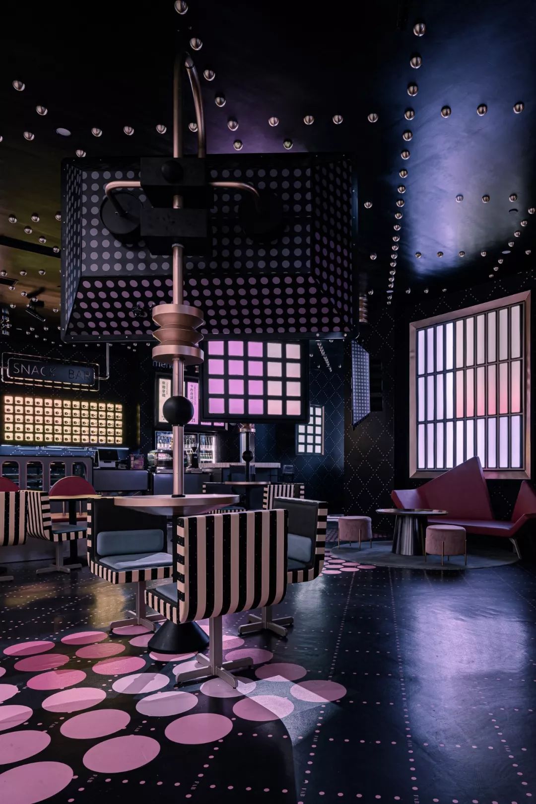 影院空间设计新趋势 | 打破传统，打造沉浸式观影体验-45