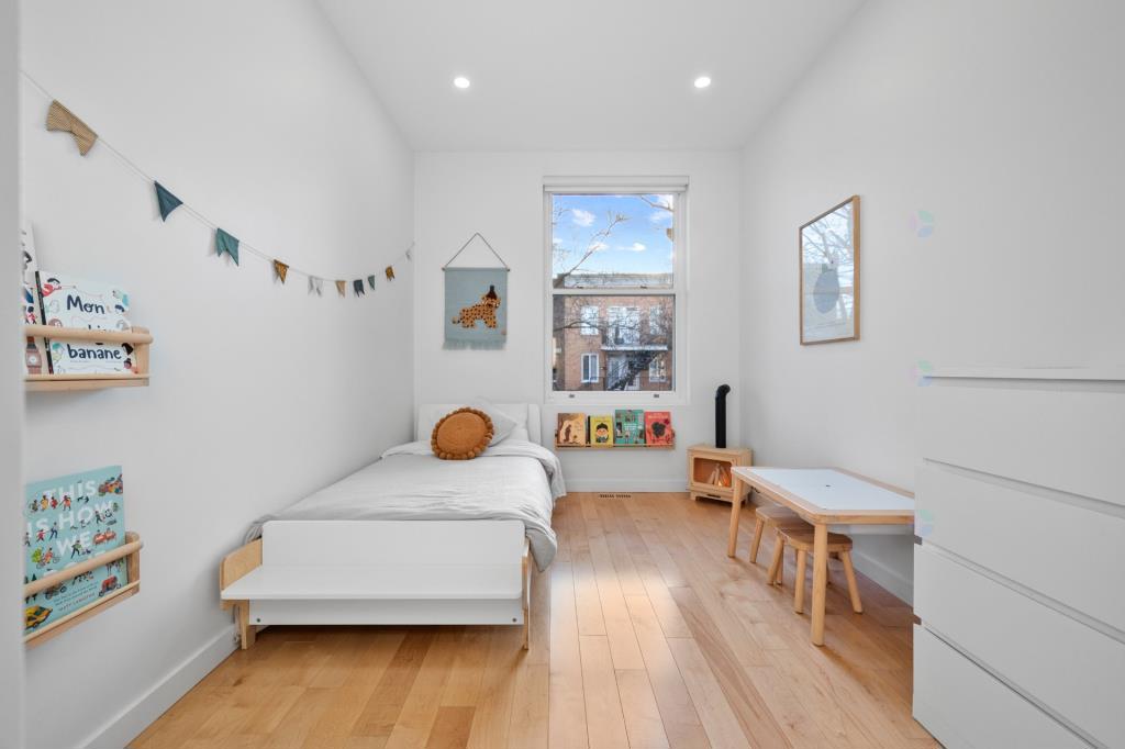 蒙特利尔高原皇家中心带泳池豪宅丨加拿大蒙特利尔-20