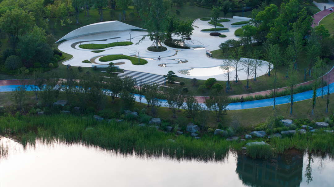 九龙湖绿地国博城雨阳公园丨中国南昌-20