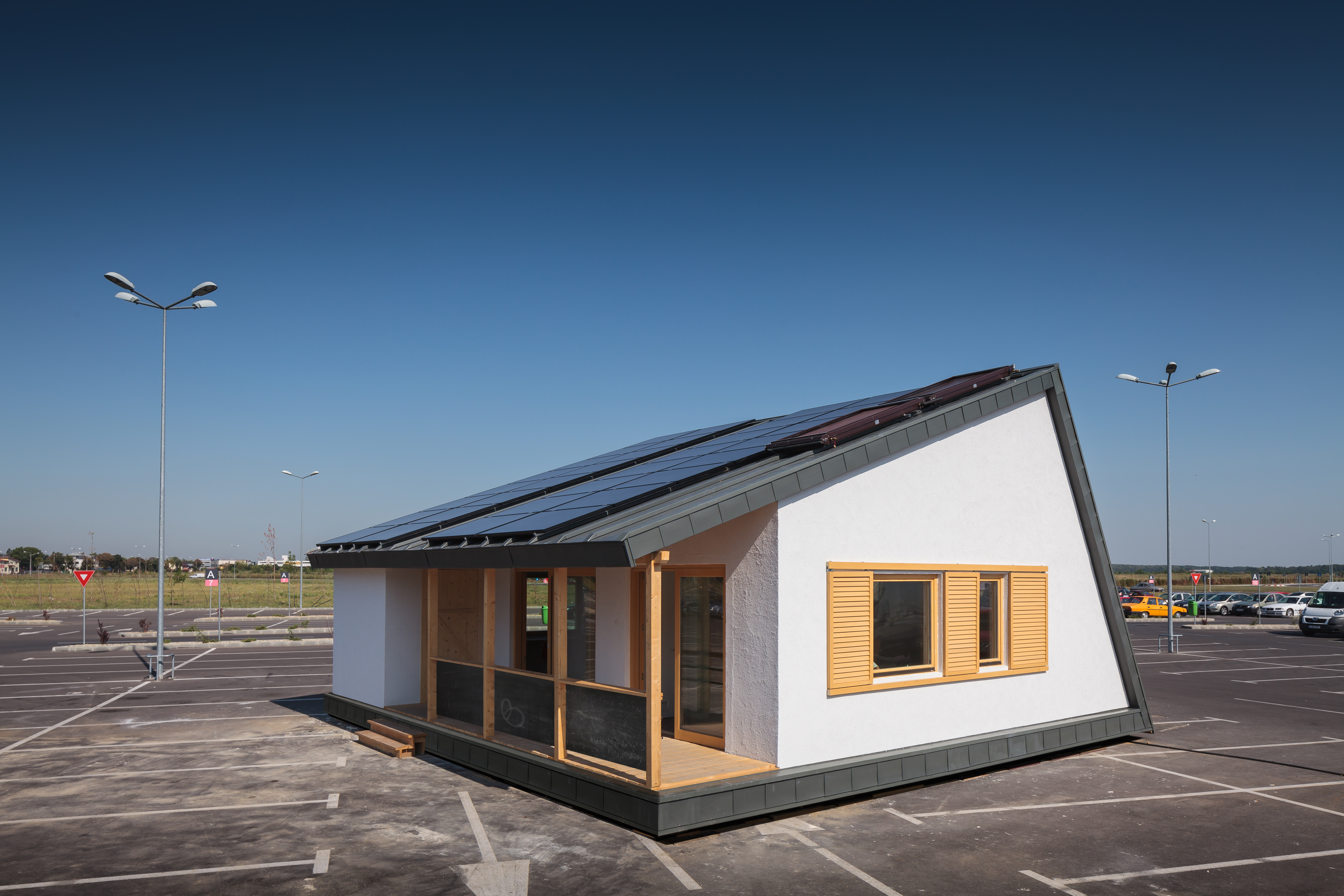 普里斯帕太阳能十项全能欧洲 2012丨西班牙马德里丨UAUIM,UTCB,UNARTE 和布加勒斯特理工大学的合作团队-0