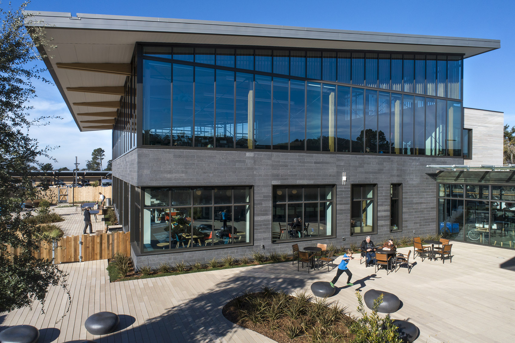 美国半月湾图书馆-22