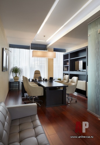 现代四层建筑公司办公室项目丨Качалов Иван,Метёлкин Игорь-33