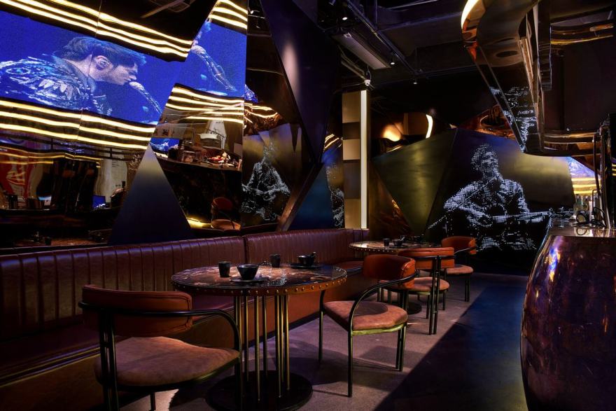 周杰伦的现代酷奢餐厅-13