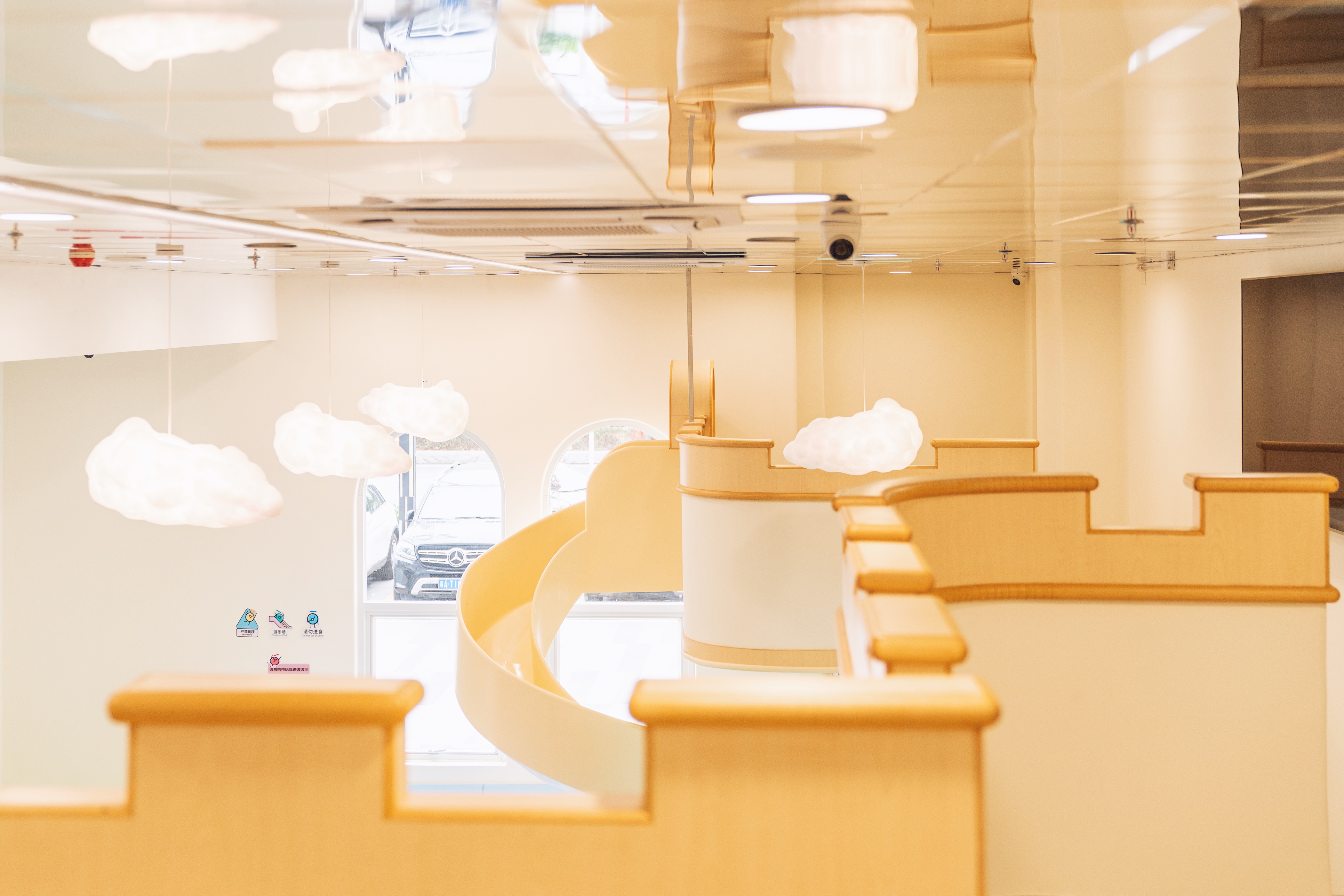 吐泡泡亲子游泳俱乐部广州白云店设计案例丨中国广州丨意匠工作室-19