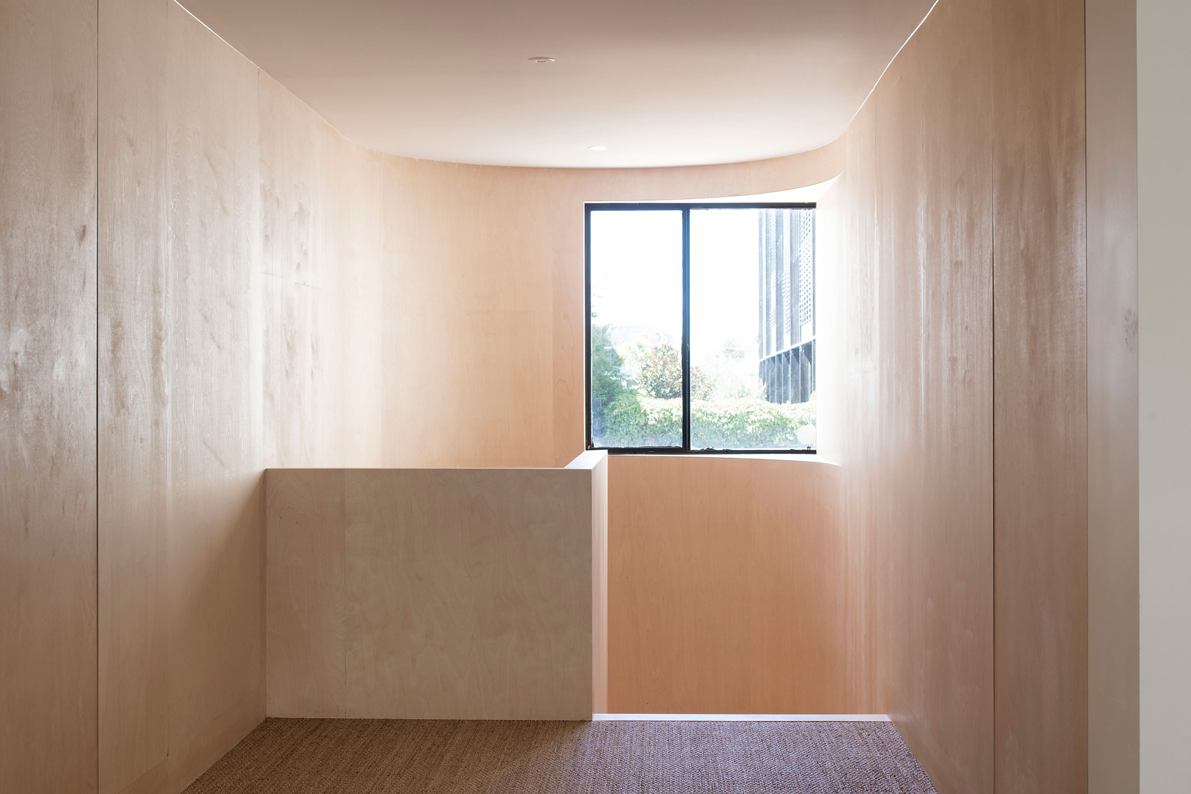 A Warehouse Conversion with an Edge — Design Anthology-13