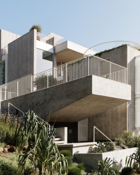 Rockpool House / Architecture Saville Isaacs