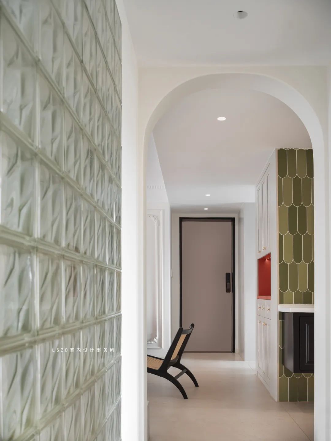 蓝色海洋中的橘红浪漫·田橘海室内设计案例丨LSZ·D 室内设计事务所-19