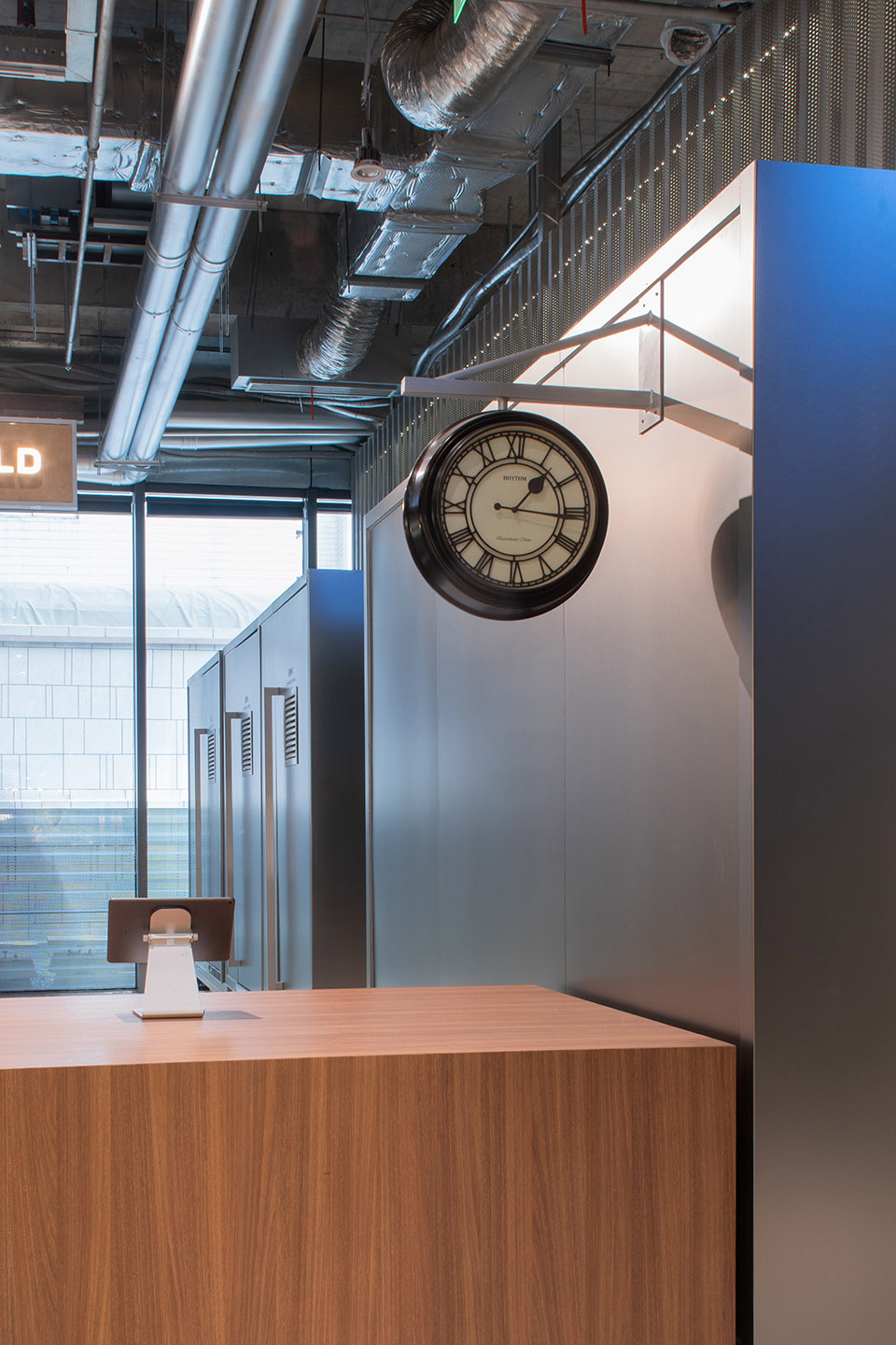 武汉 COZMINE 2·0 潮牌集合店丨中国武汉丨武汉外物文化设计有限公司-19