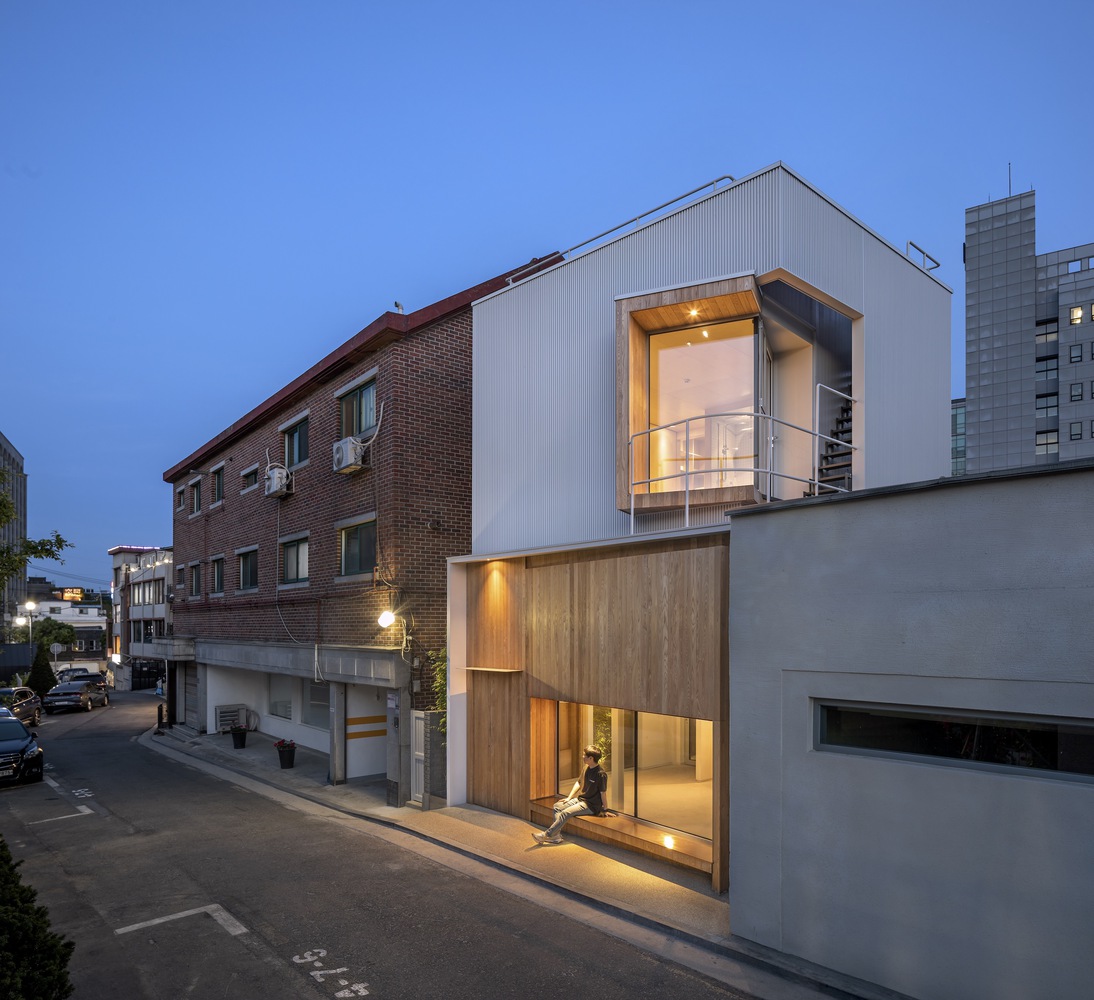 韩式小屋变身城市迷宫丨韩国-22