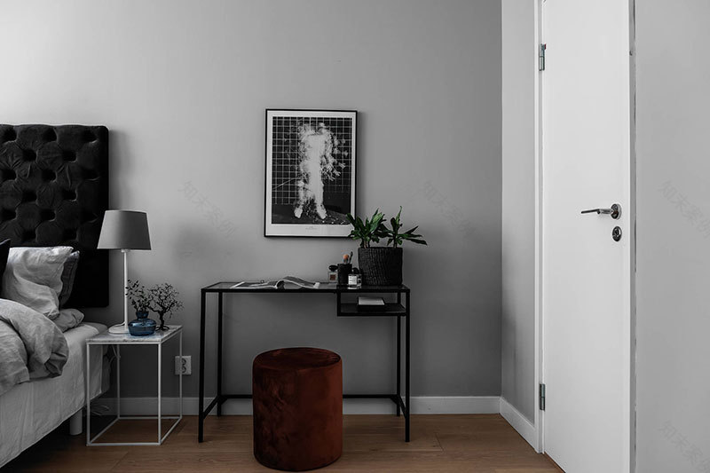简约时尚的斯堪的纳维亚公寓空间规划-13