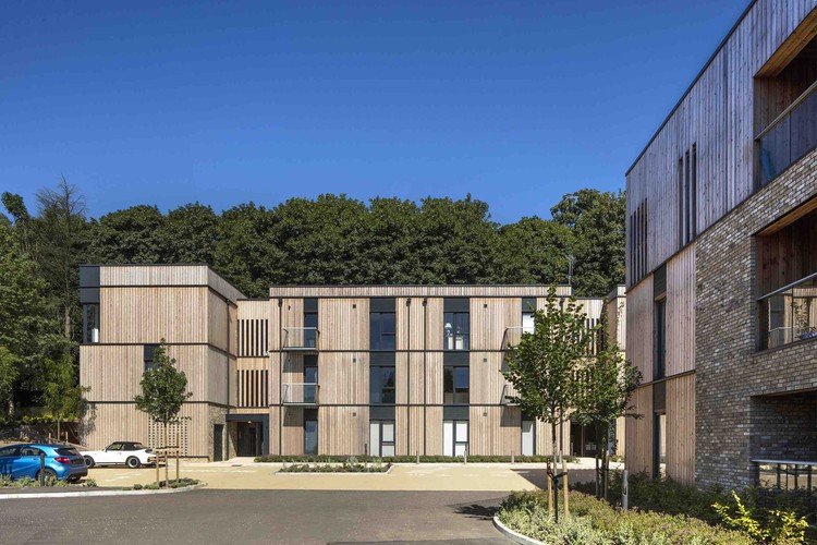 废弃酒店变身的现代乡村社区（Clock House Gardens）-38