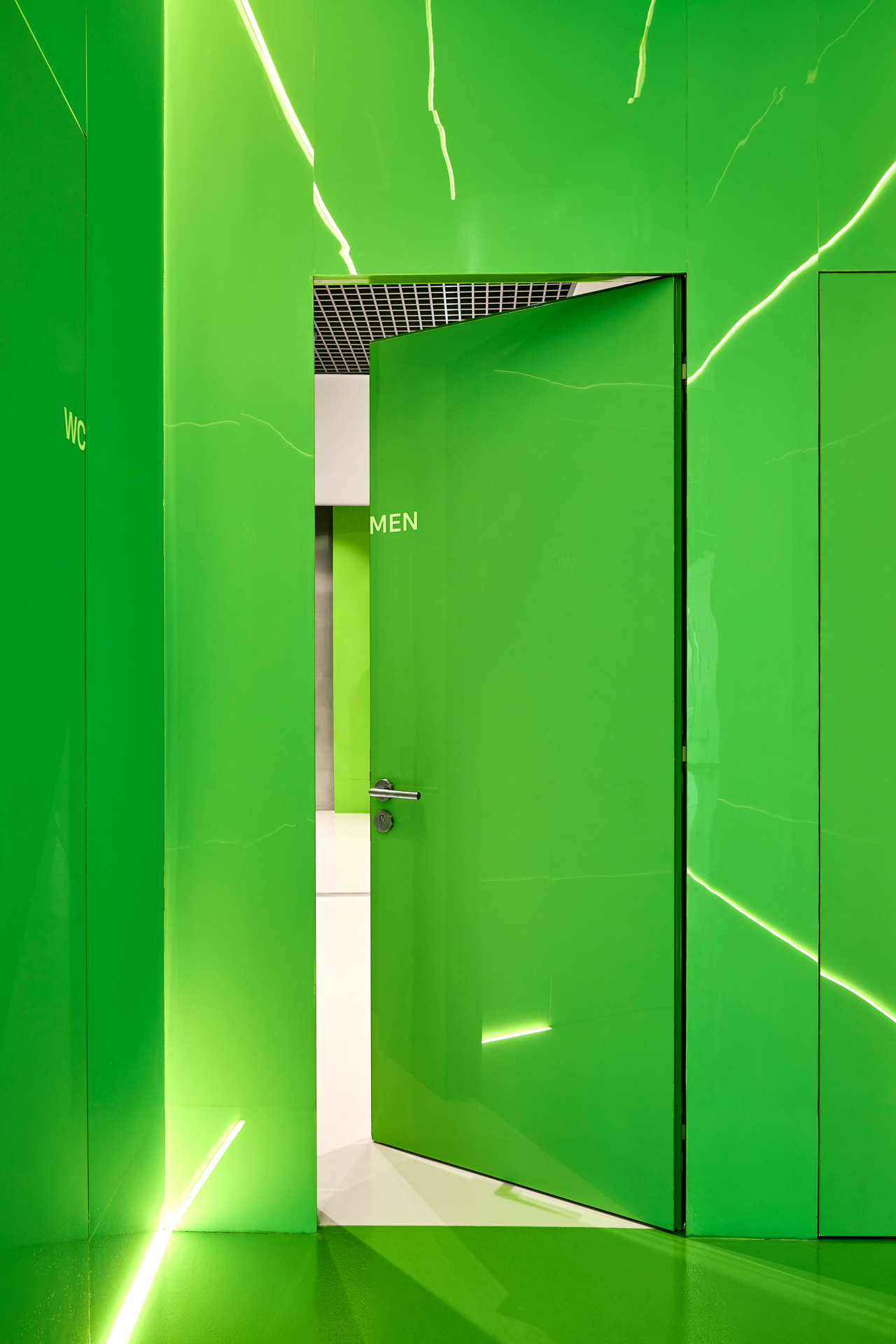 GYMNASIUM 运动中心，健身房丨阿联酋迪拜丨Egor Bogomolov-26