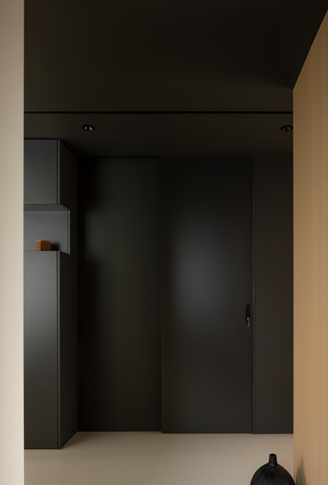 日式极简,都市的宁静生活丨本空设计-30