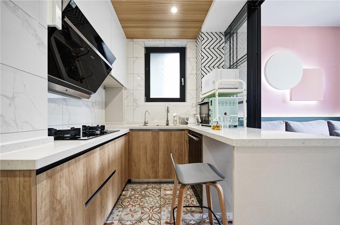 70㎡北欧风小户型极限改造,实用收纳与自然光线完美融合-6