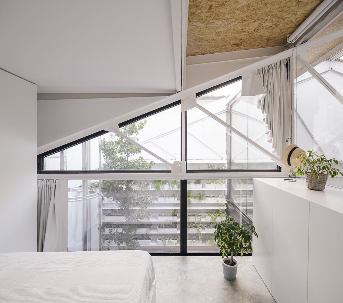 西班牙废弃仓库变身创意办公区丨RuizEsquíroz-17