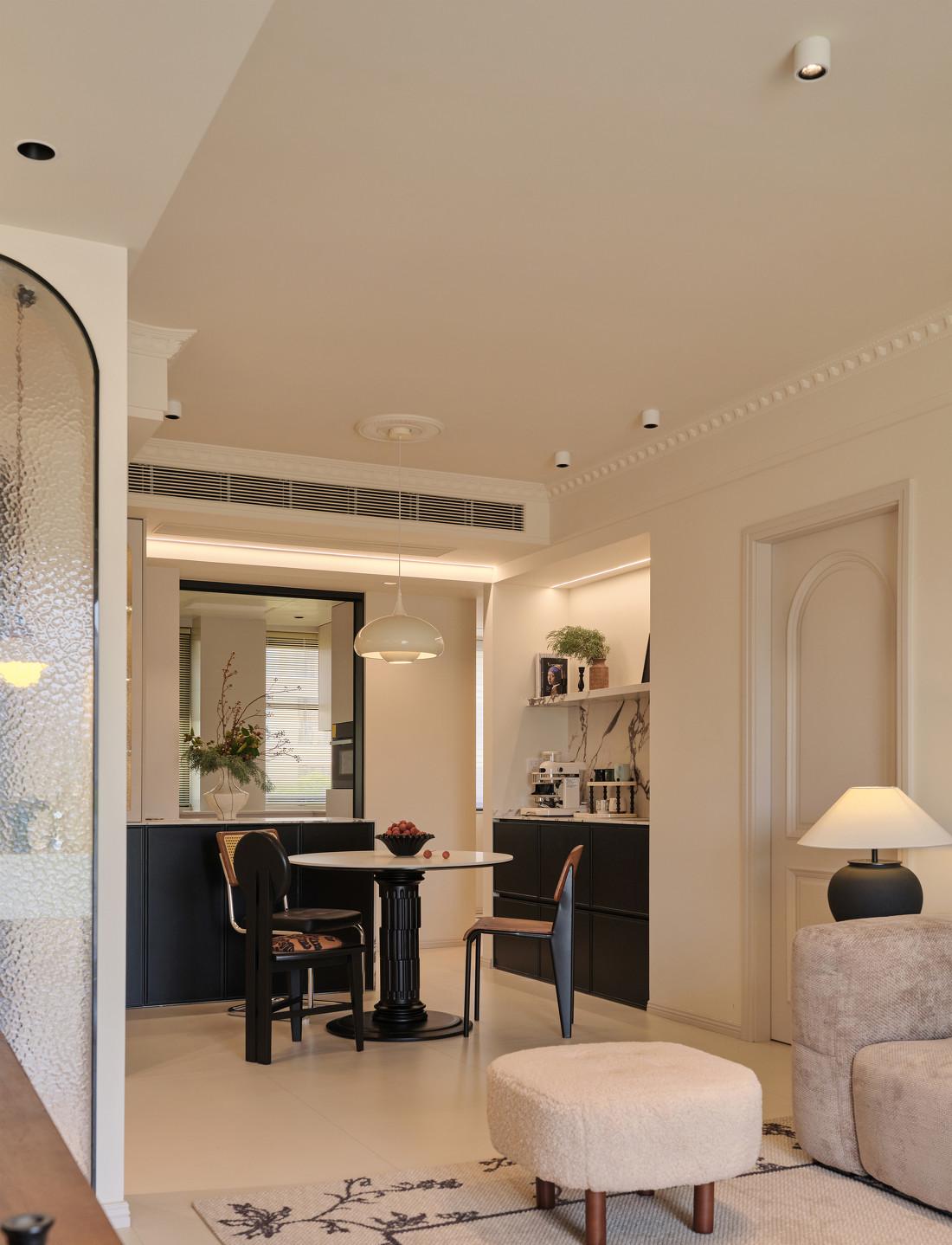 繁复被简笔勾勒，留白处重新定义浪漫基因-22