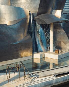 古根海姆毕尔巴鄂博物馆丨弗兰克·盖里（Frank Gehry）