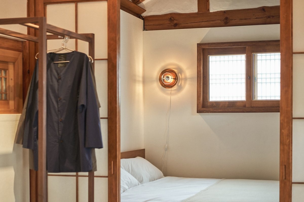 深深庭院逸在其中 首尔Seochon韩式民宿-13