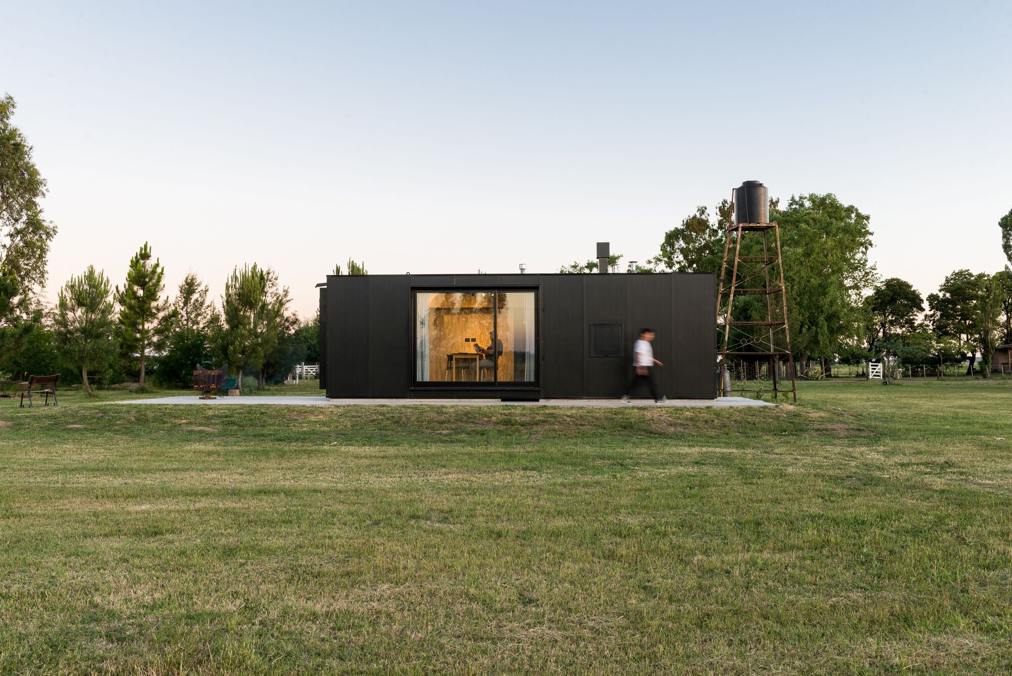 避难所丨阿根廷拉普拉塔丨BILBAO | LOPEZ-11