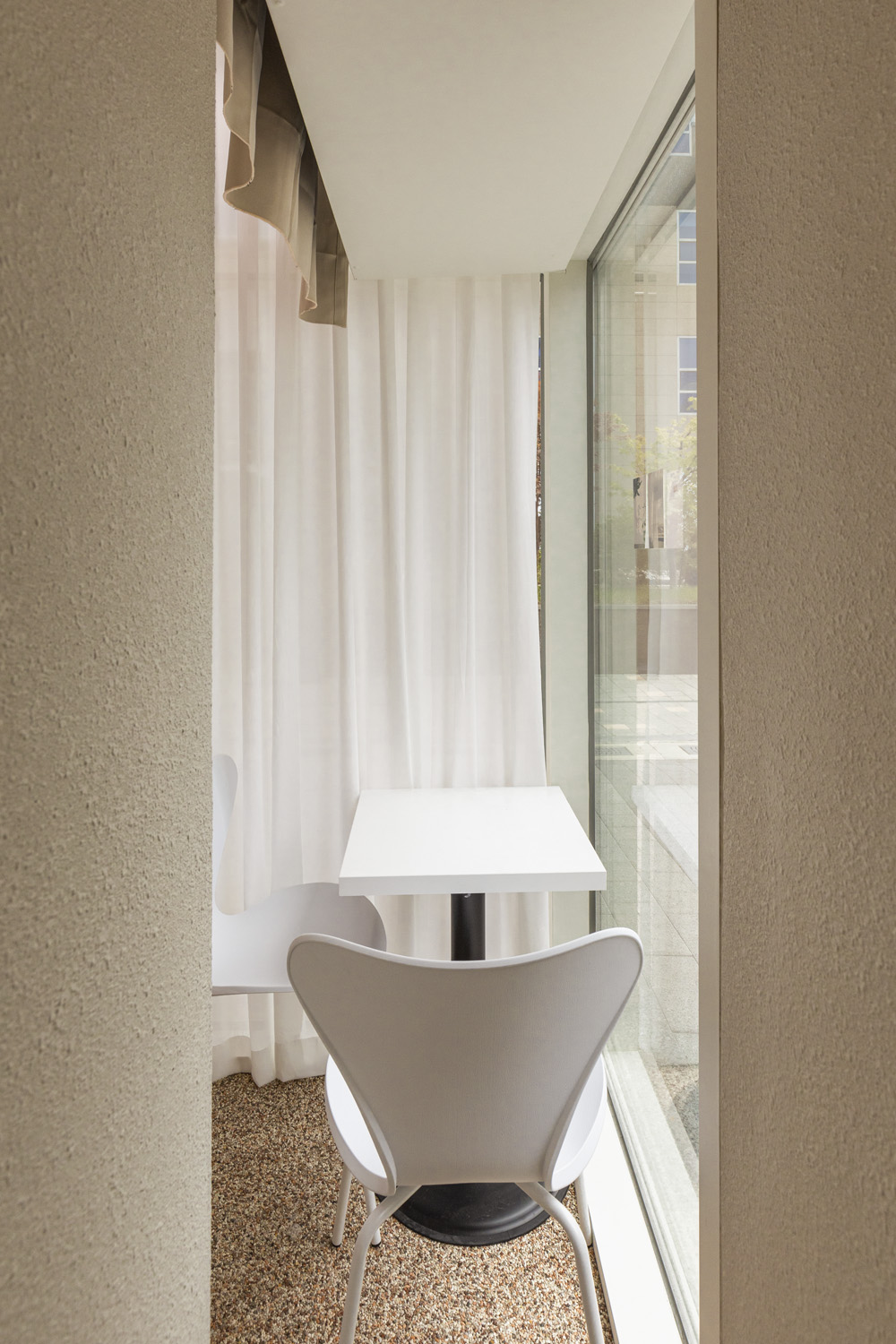 12 平超小户型，白色木纹打造极简舒适空间-11